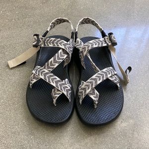 Chaco shoes (Mega Z/Cloud)